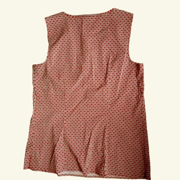 NWOT Talbots sleeveless  red,white and blue patterned top Size 4 - Picture 2 of 5